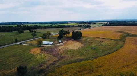 18155 KS Hwy 52 Highway Mound City KS 66056