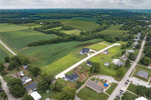 E MISSOURI ST, OREGON, MO 64473 - Image 2e884f78aa45dfe132c50f457a3bd2f0/3159154849