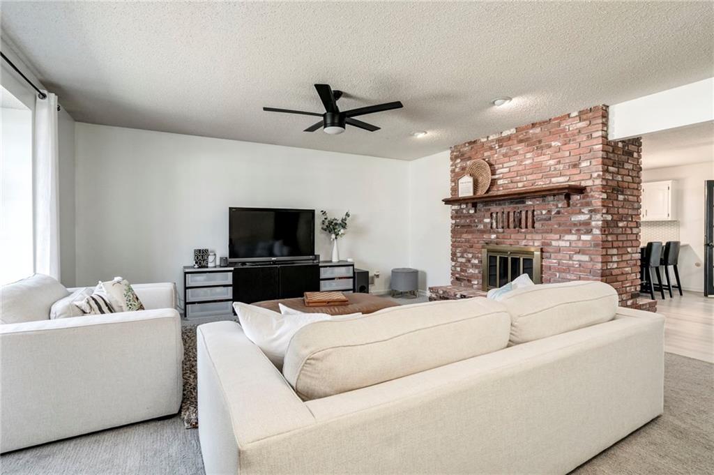 7415 W 74th Street
