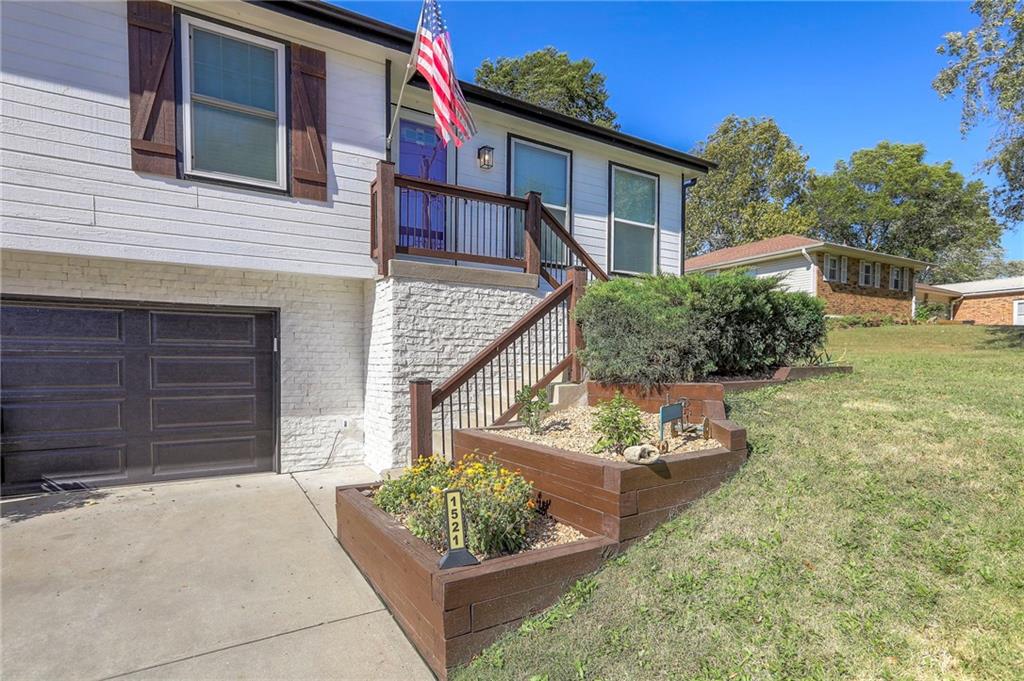 1521 Lexington Road