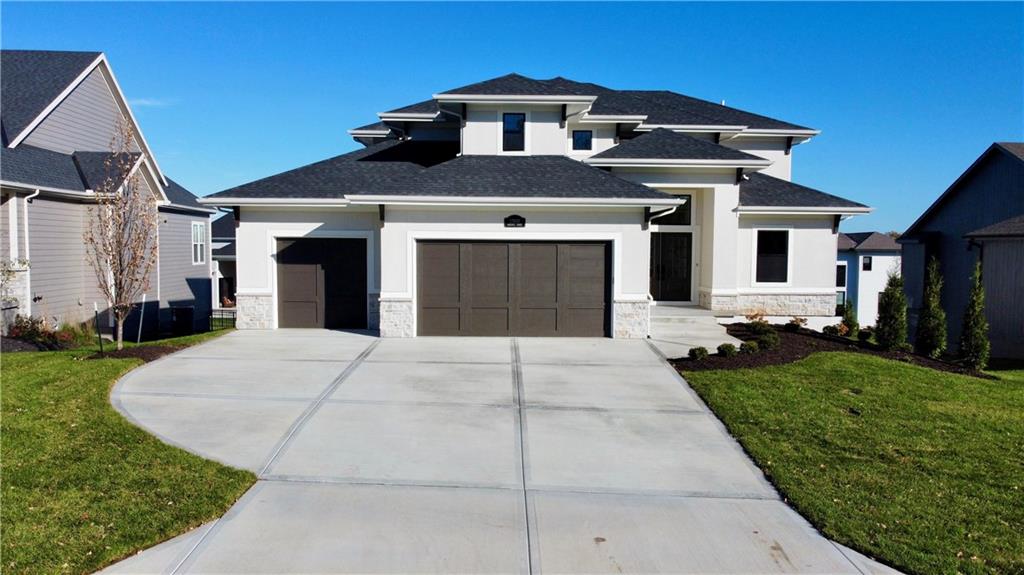 16932 Parkhill Street