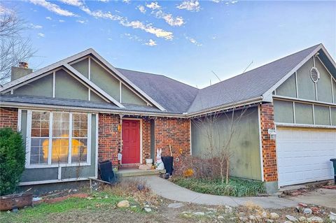 908 Coventry Court Warrensburg MO 64093