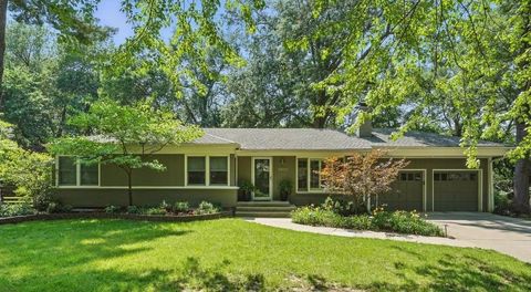 8604 Sagamore Road, Leawood, KS 66206 - MLS#: 2555801