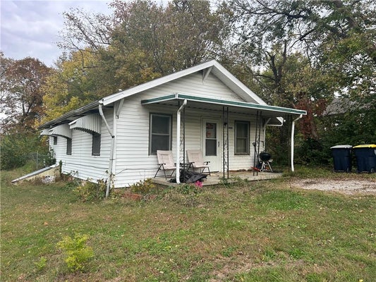 6900 NE 55TH ST, KANSAS CITY, MO 64119 - Image 2ed9c8f65a70d54a4d6f74a8f85152d6/3945052422