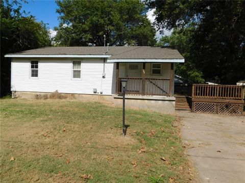 Photo of 104 W 2nd Street, Franklin, KS 66735 (MLS # 2579496)