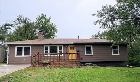 Photo of 6110 E 148TH Terrace, Grandview, MO 64030 (MLS # 2644056)