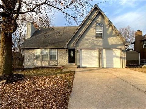 1400 COTTONWOOD Drive Greenwood MO 64034