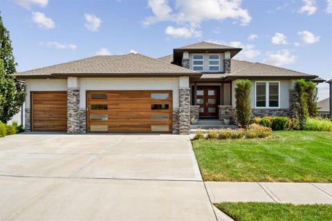 Photo of 17201 Bradshaw Street, Overland Park, KS 66221 (MLS # 2639298)