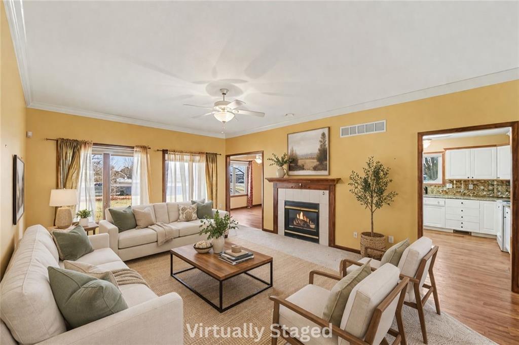 2448 SW Golf View Court