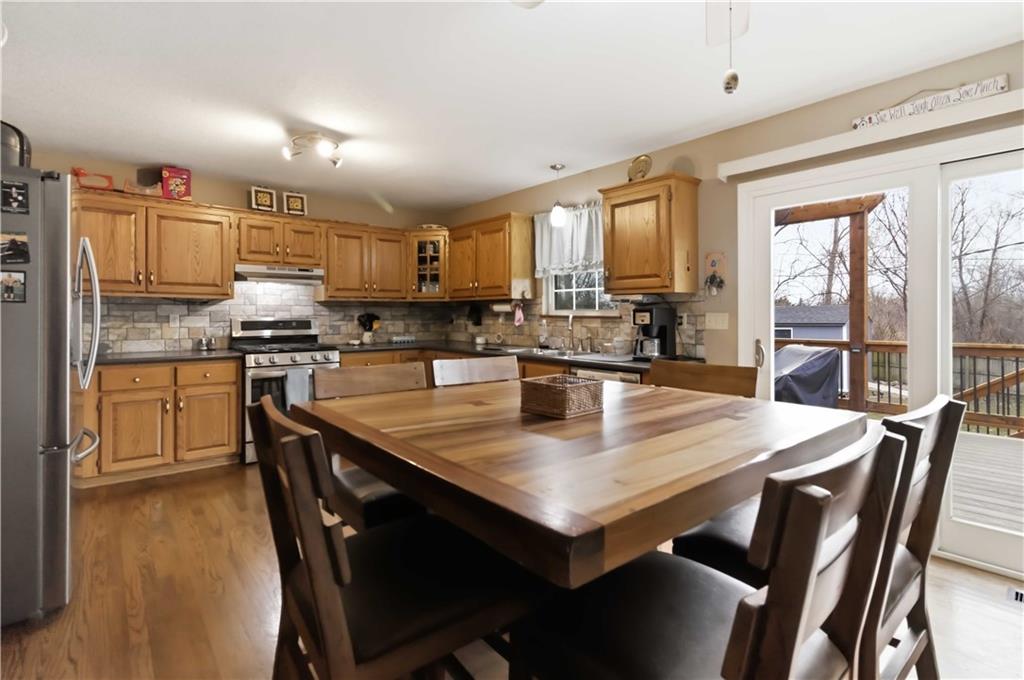 15588 Crestwood Drive