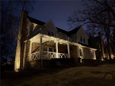 425 W 49th Terrace Kansas City MO 64112