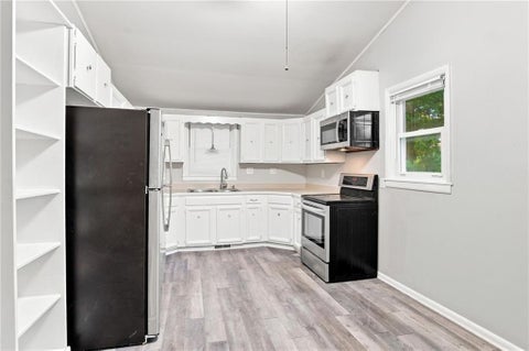 Tiny photo for 204 Meade Street, Liberty, MO 64068 (MLS # 2640413)