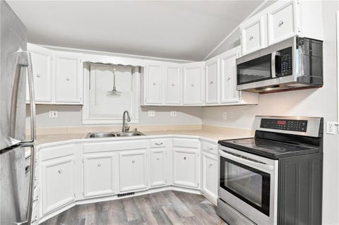 Tiny photo for 204 Meade Street, Liberty, MO 64068 (MLS # 2640413)