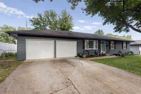 Photo of 1101 S Highland Drive, Harrisonville, MO 64701 (MLS # 2637473)