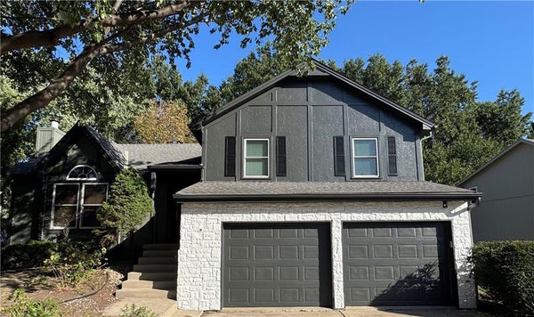 15205 LAMAR AVE, OVERLAND PARK, KS 66223 - Image 2f71963af4a8d30b4e641cee8972abac/2717906407