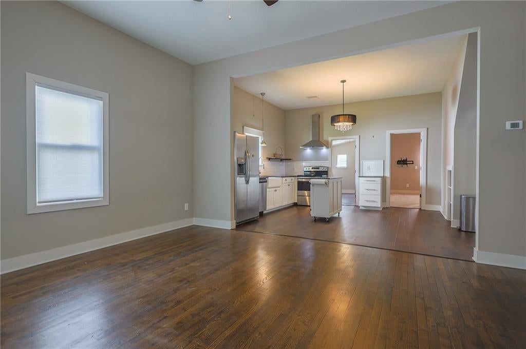 427 Benton Avenue