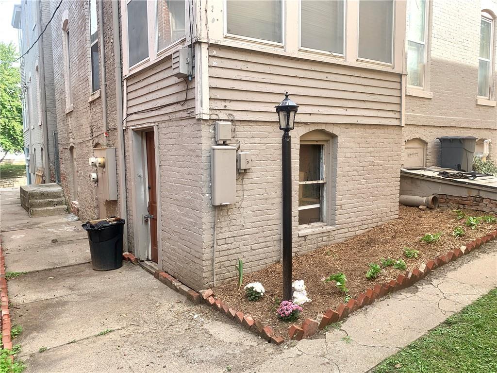 St Joseph, Missouri 64501, United States, ,Residential,Pending,48079