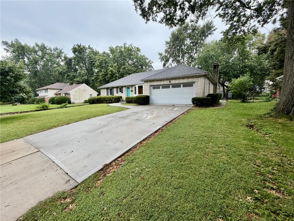 8842 Foster Lane