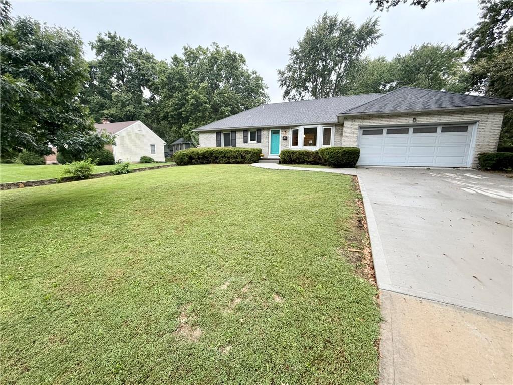 8842 Foster Lane