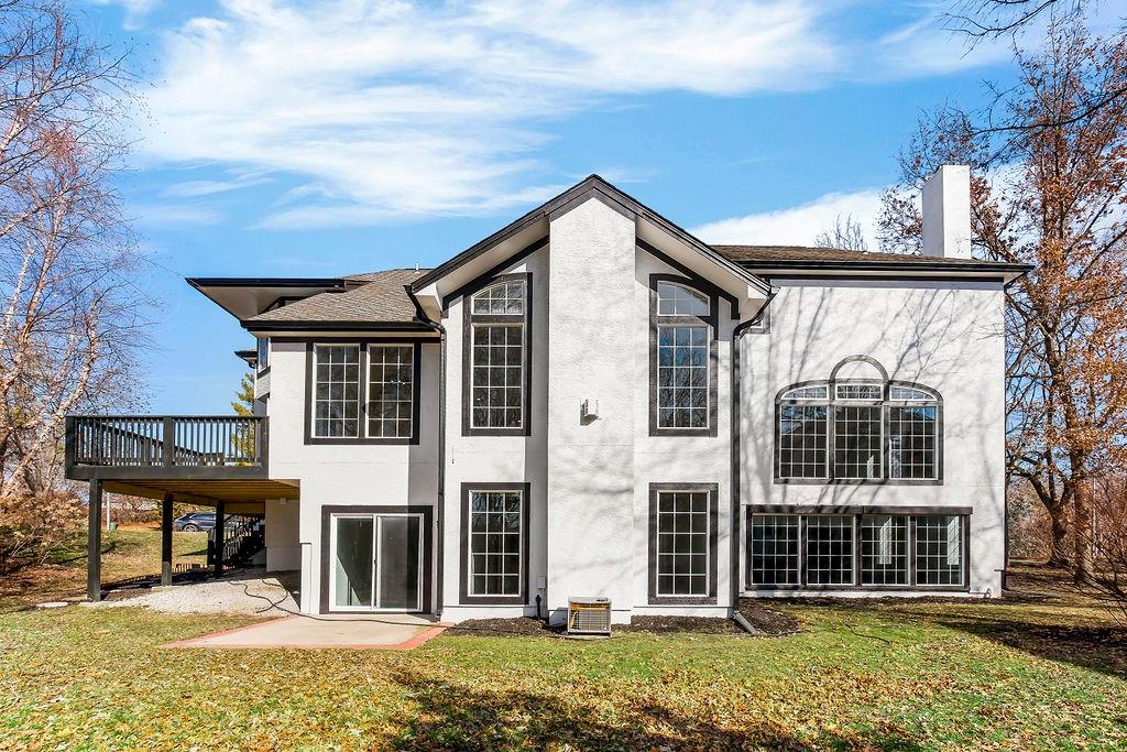 15142 Windsor Circle