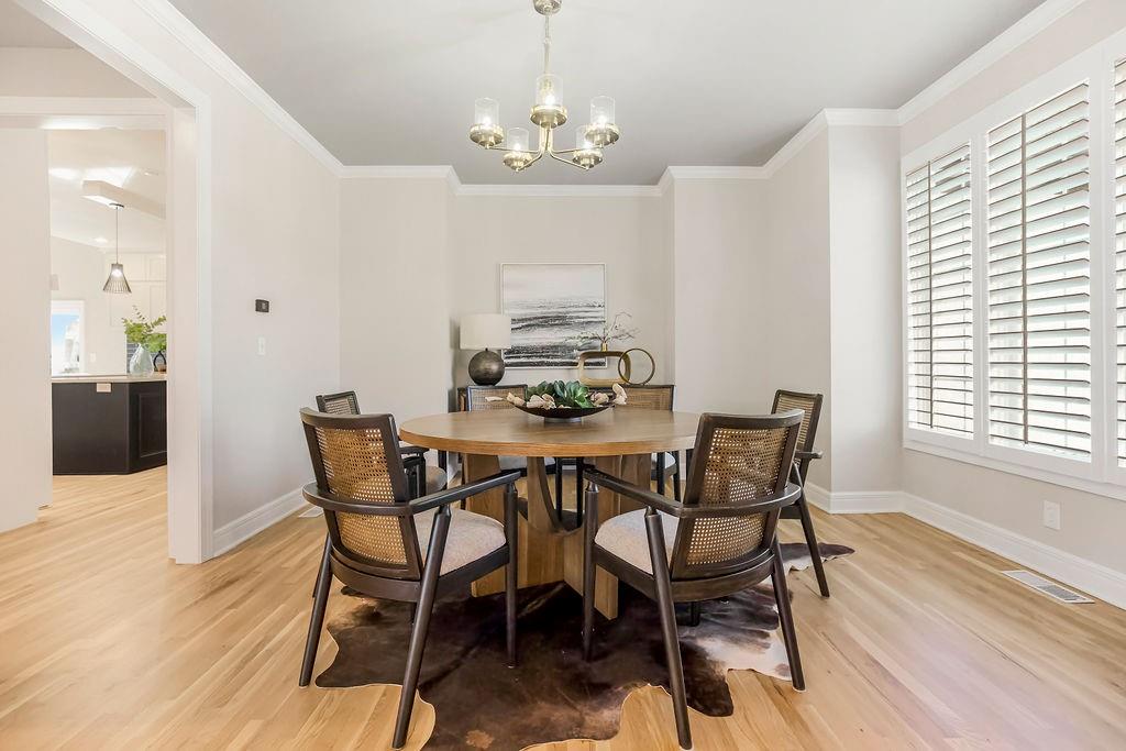 15142 Windsor Circle