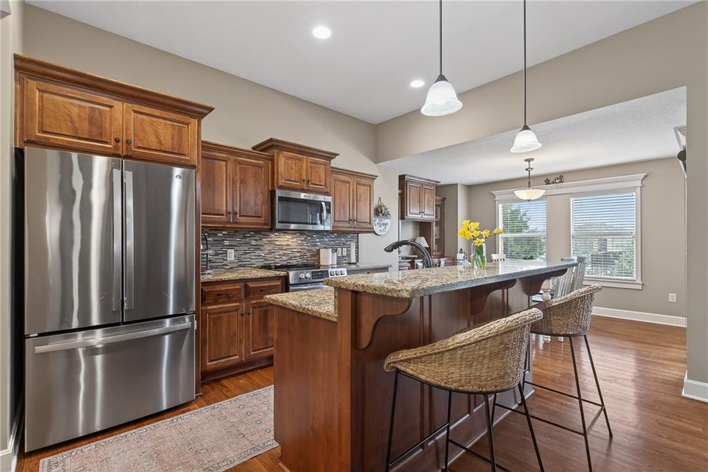 18302 W 194th Terrace