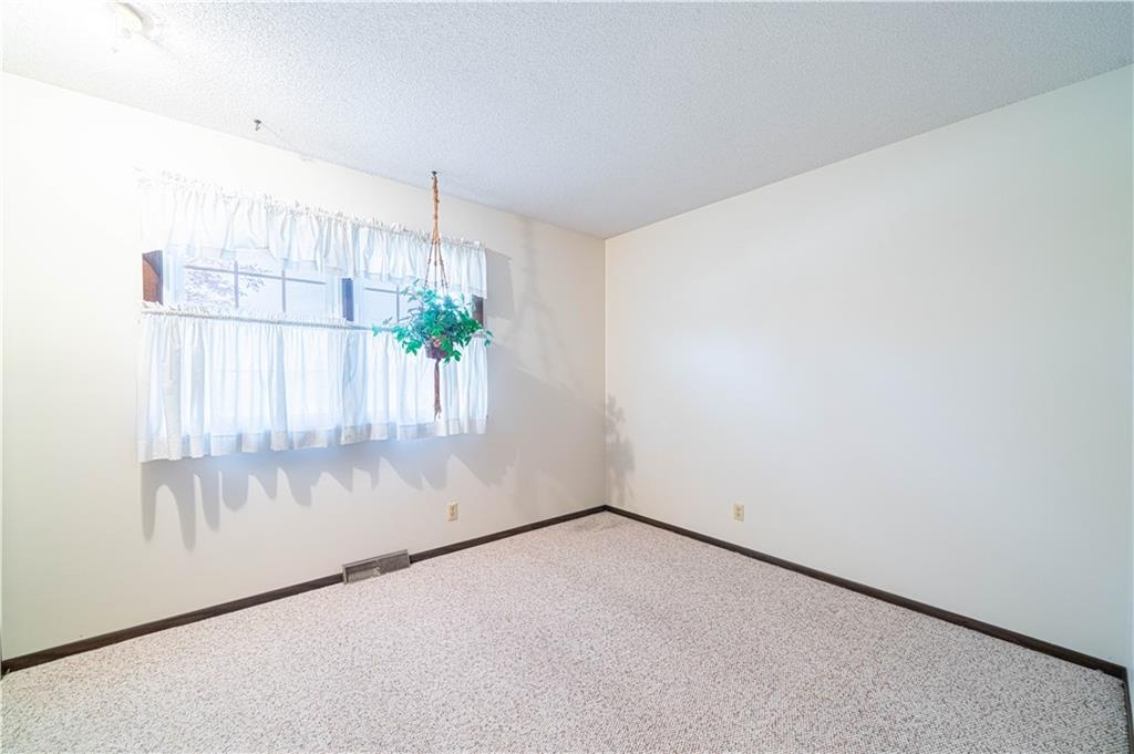 St Joseph, Missouri 64506, United States, 3 Bedrooms Bedrooms, ,3 BathroomsBathrooms,Residential,Contingent,28495