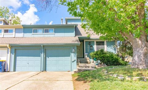 Photo of 9028 E 96Th Terrace, Kansas City, MO 64134 (MLS # 2613035)