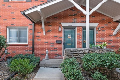 9569 Outlook Drive Overland Park KS 66207