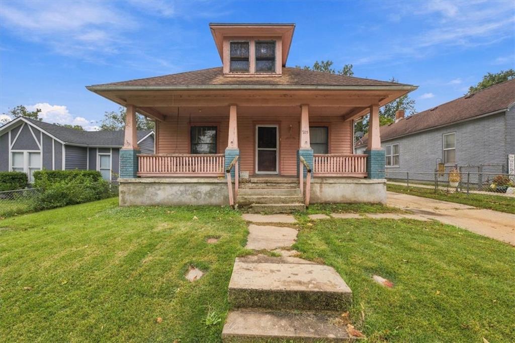 925 Pottawatomie Street