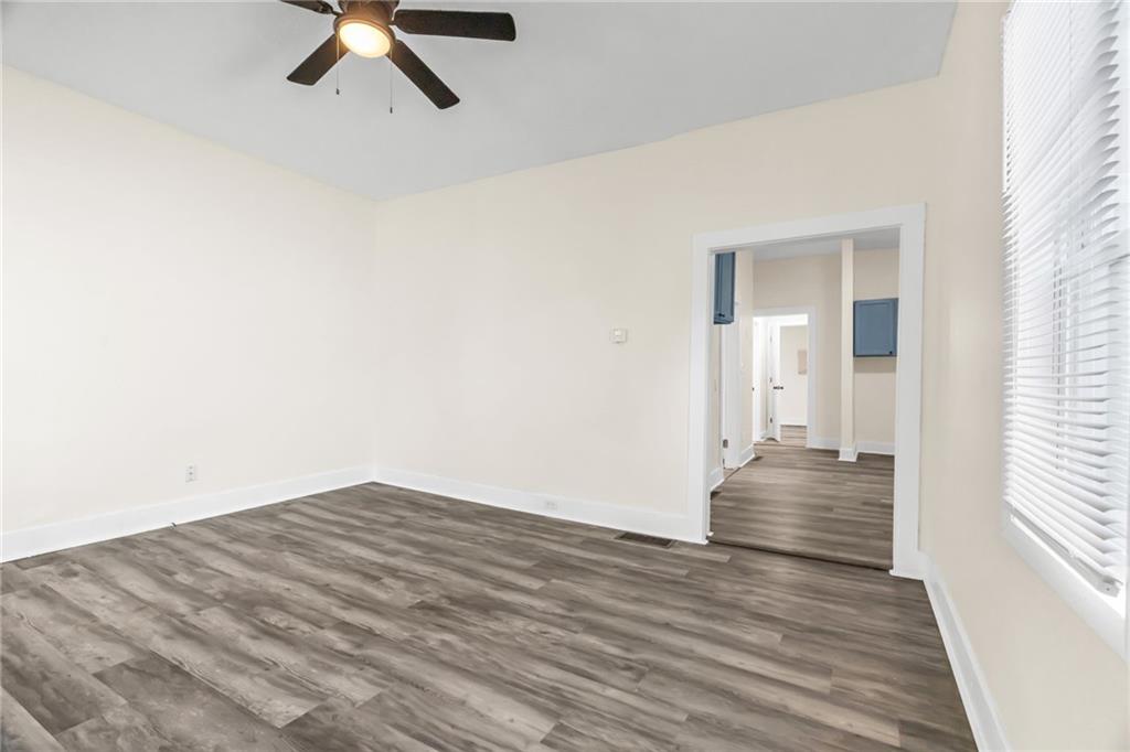 Photo 1 of 17 — 210 Osage Street, Leavenworth, KS 66048