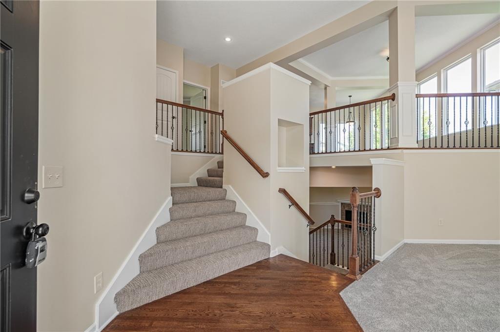 2450 W Elm Street