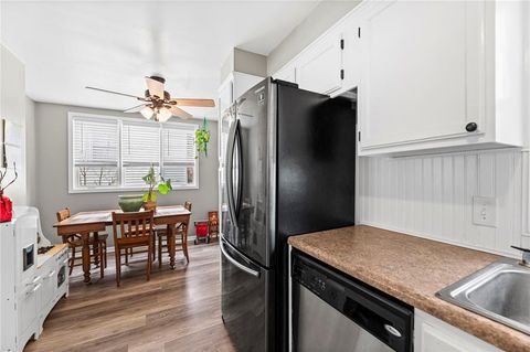 Tiny photo for 618 Dixie Street, Liberty, MO 64068 (MLS # 2614712)