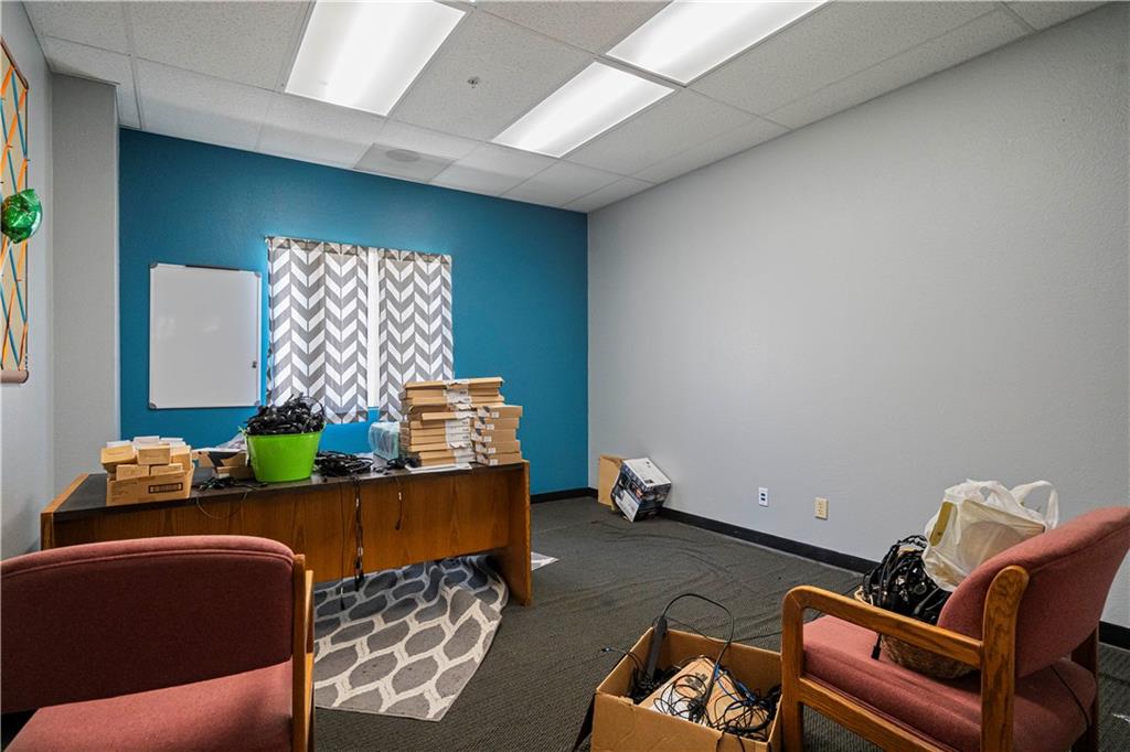 St Joseph, Missouri 64507, United States, ,Commercial,Pending,56816