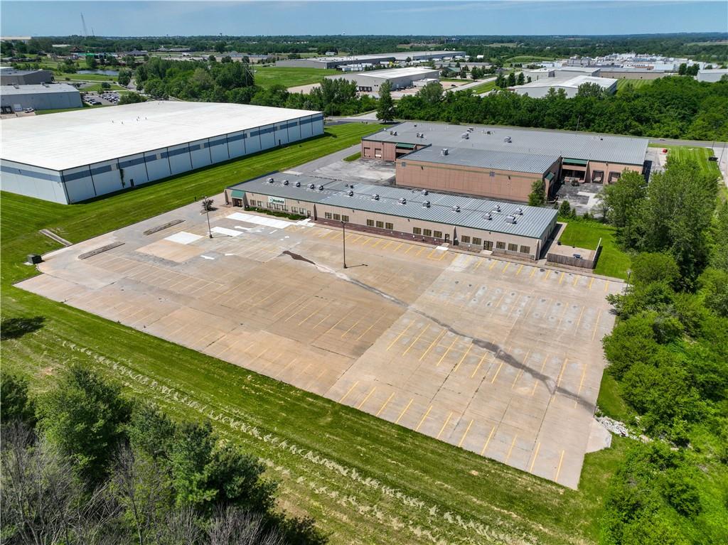 St Joseph, Missouri 64507, United States, ,Commercial,Pending,56816