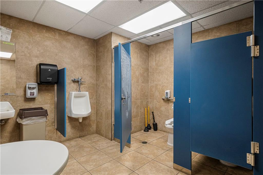 St Joseph, Missouri 64507, United States, ,Commercial,Pending,56816
