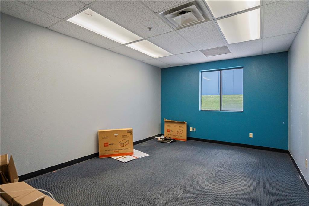 St Joseph, Missouri 64507, United States, ,Commercial,Pending,56816