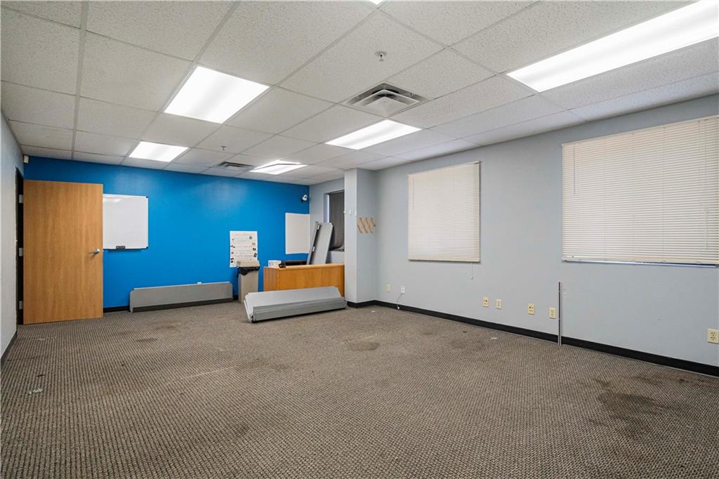 St Joseph, Missouri 64507, United States, ,Commercial,Pending,56816