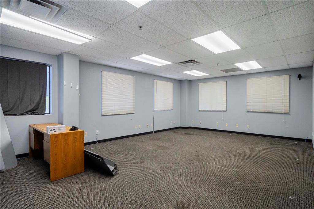 St Joseph, Missouri 64507, United States, ,Commercial,Pending,56816