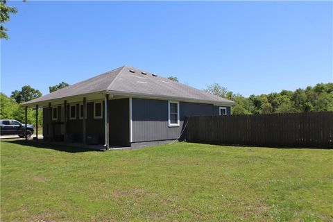 MLS: 2618085