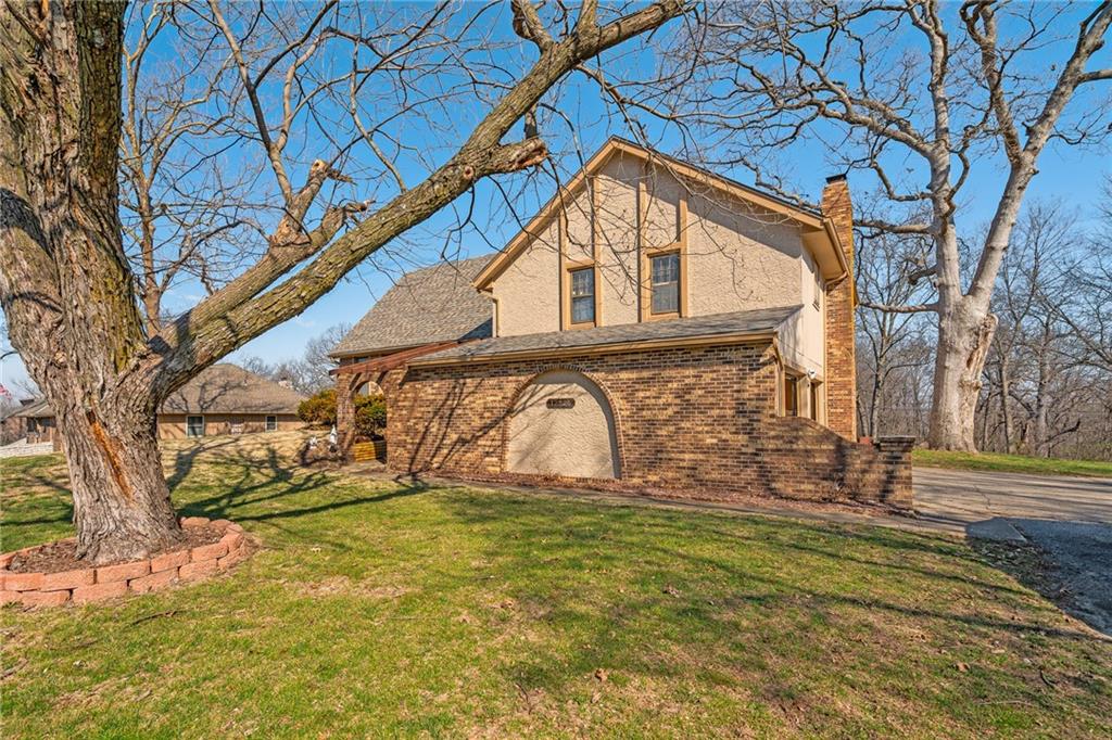 12326 Pinehurst Drive