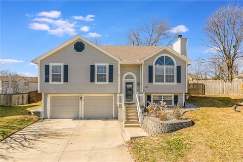 201 NE Thames Court, Blue Springs, MO 64014 - MLS#: 2533255
