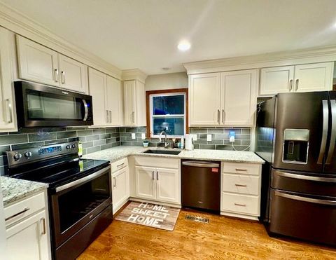 15213 S Locust Street Olathe KS 66062