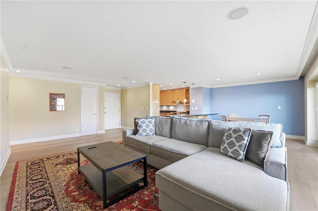 121 W 48th Street 202