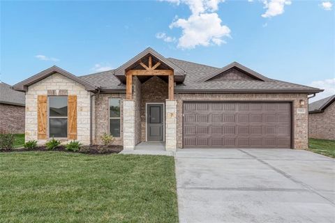 Photo of 18450 W 195 Street, Spring Hill, KS (MLS # 2617017)