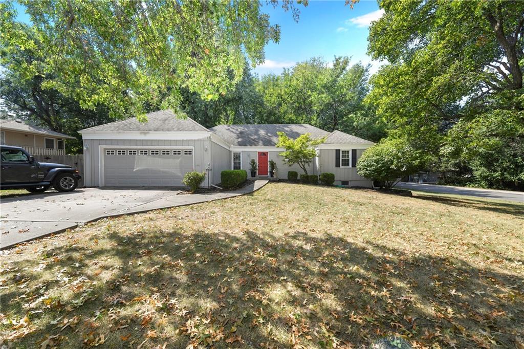 8100 Beverly Drive