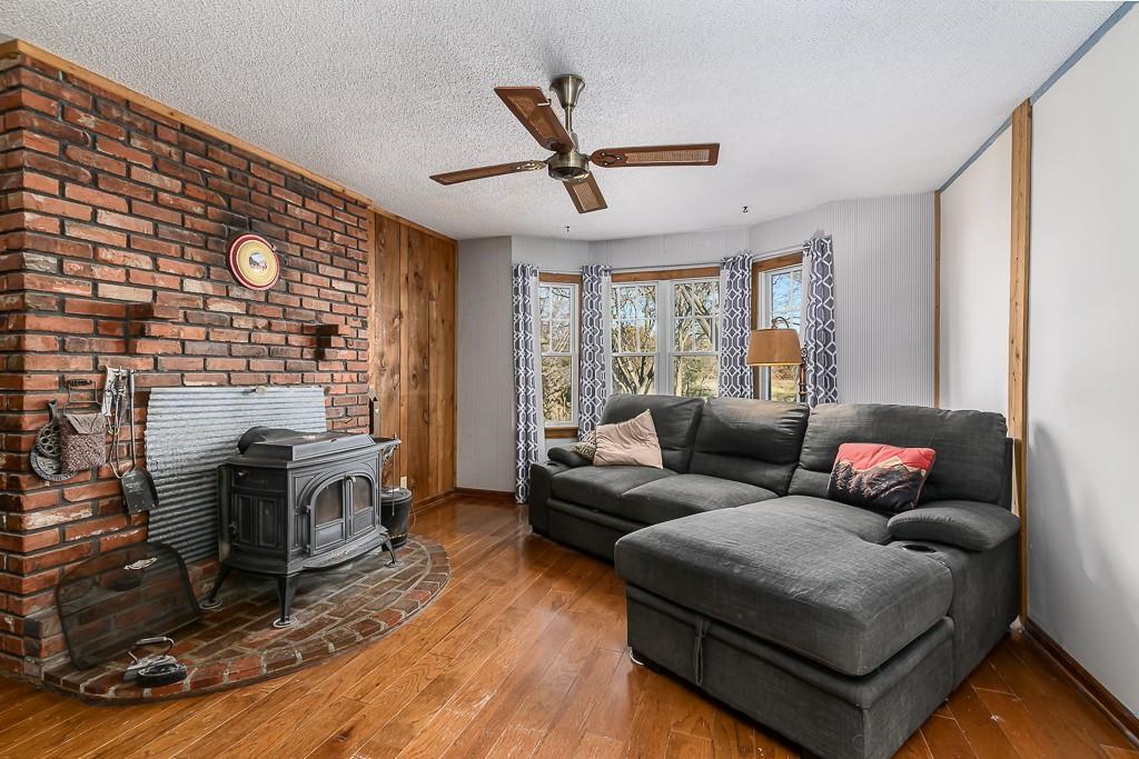 17880 Tonganoxie Drive