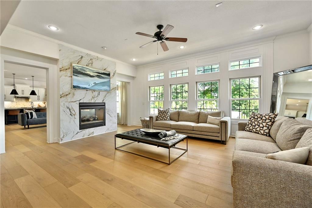 2512 W 145th Street