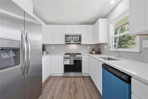 Photo of 504 SW Persels Road, Lees Summit, MO 64081 (MLS # 2633997)