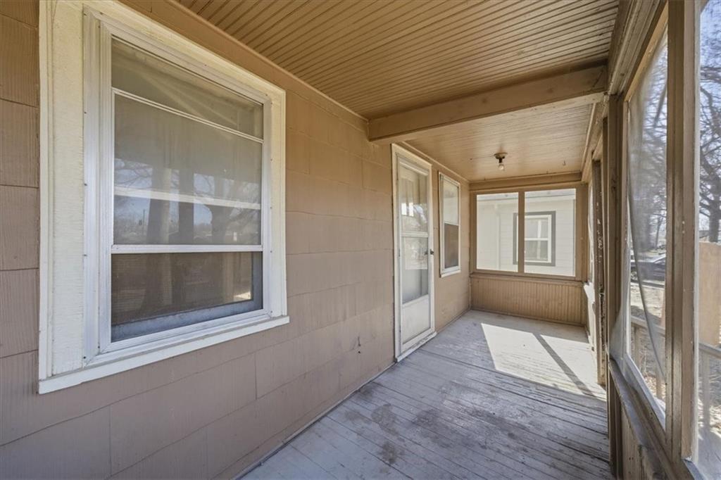 7607 Pennsylvania Avenue